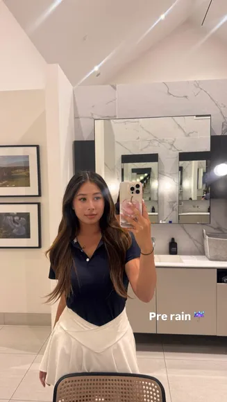 Elizabethxpang Polo Shirt Mirror Selfie OnlyFans Video Leaked