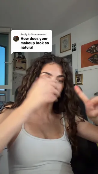 Elizabrowne_ White Tank Top Tease OnlyFans Video Leaked