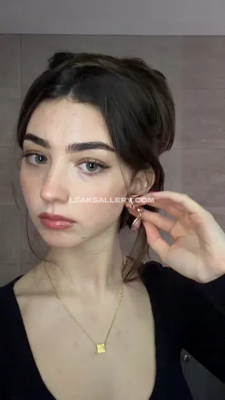 elizabrowne_
