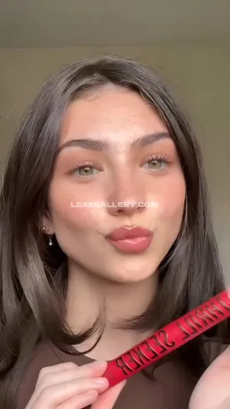 elizabrowne_