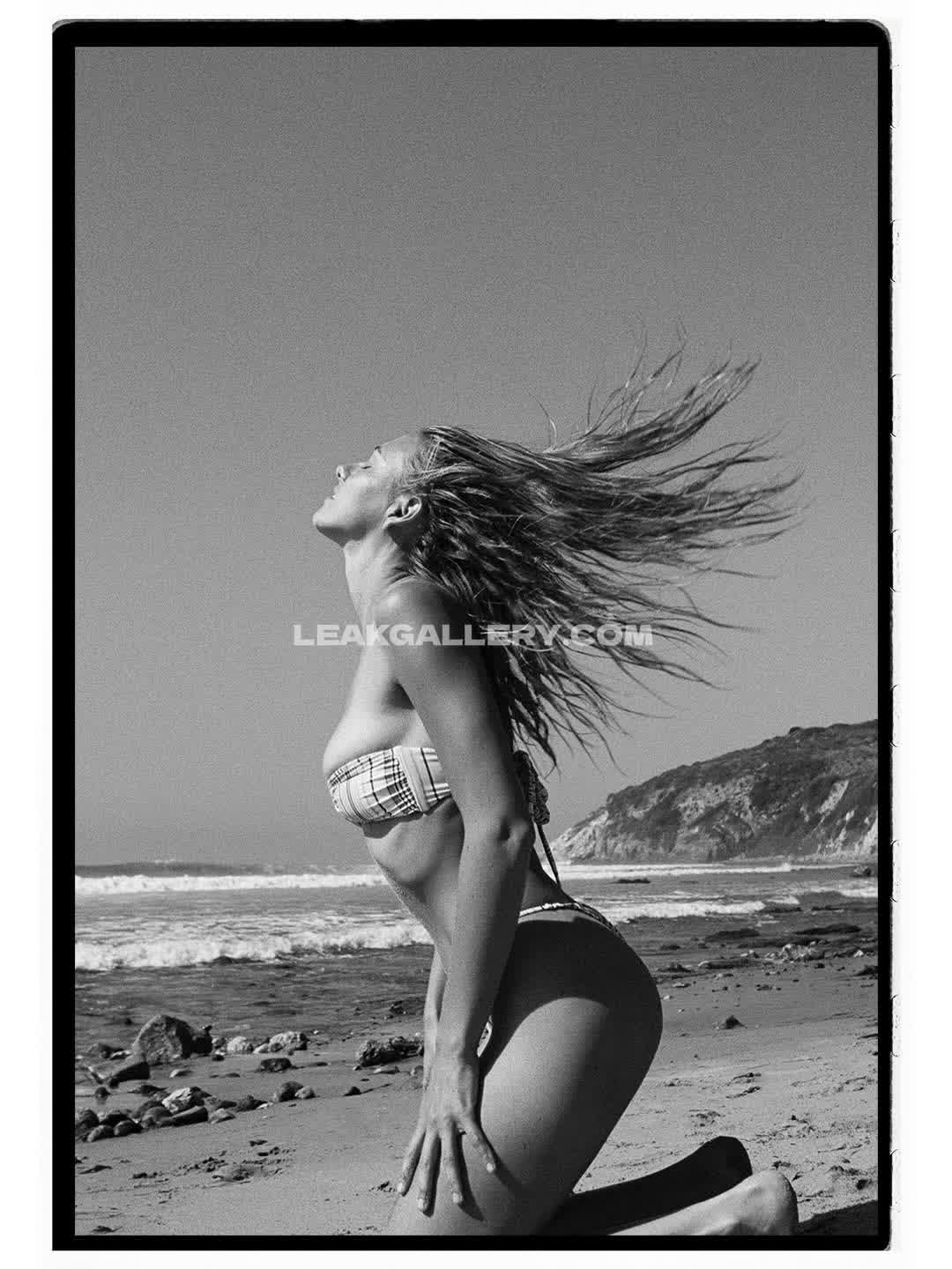 Ellakernkamp Exclusive Leaked Nude OnlyFans #13169240