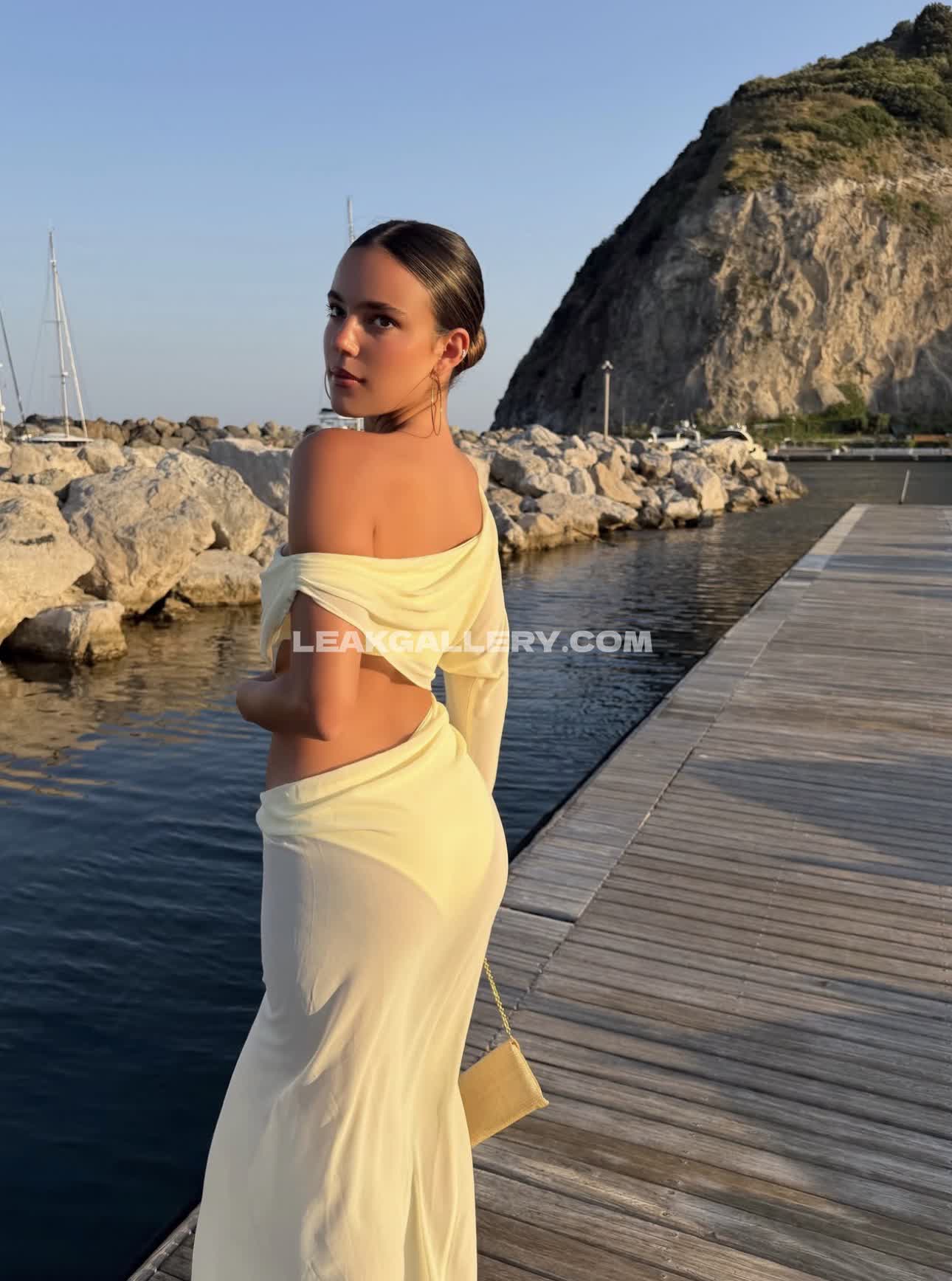 Ellamendelsohn OnlyFans Nudi in Esclusiva Trapela #13513330