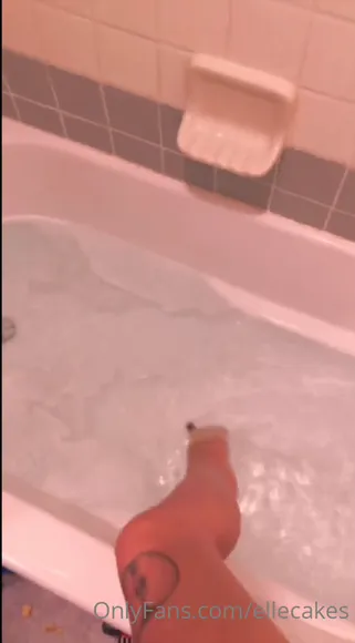Elle-marz Naked Ass Twerking OnlyFans Video Leaked