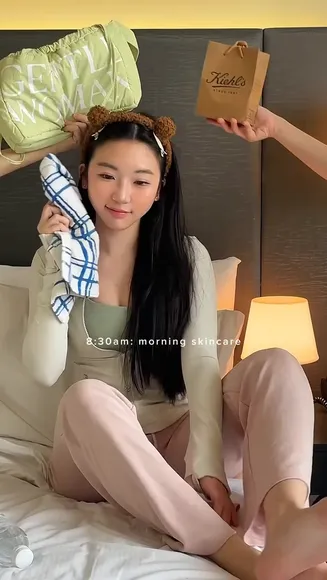 Ellennnnn___ Legs In Socks And Sneakers OnlyFans Video Leaked