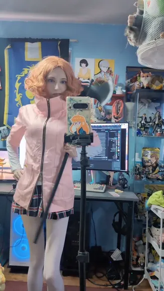 Ellenzappa Pink Jacket Tease OnlyFans Video Leaked
