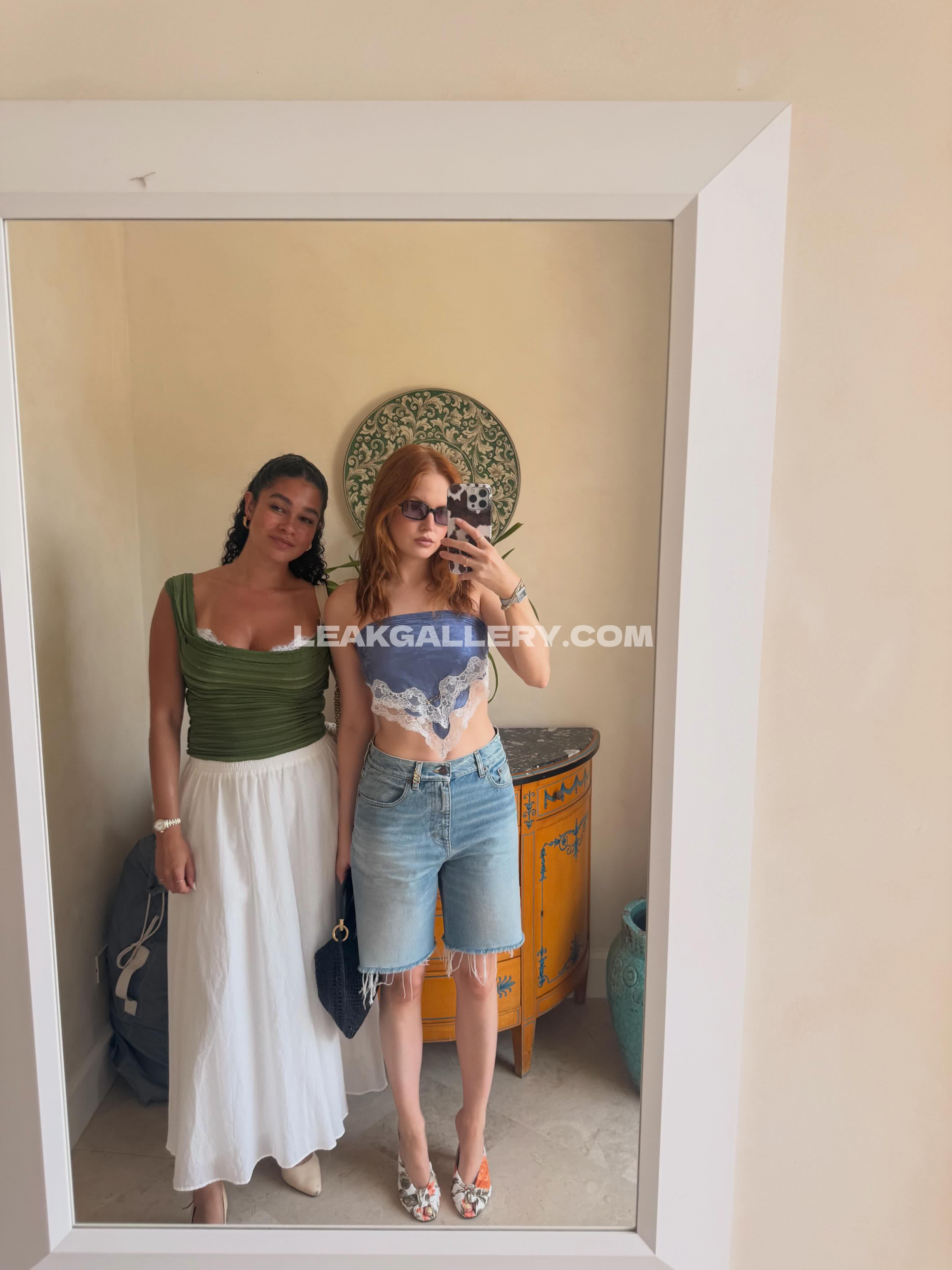 Elliebamber_ Exclusive Leaked Nude OnlyFans #12752891