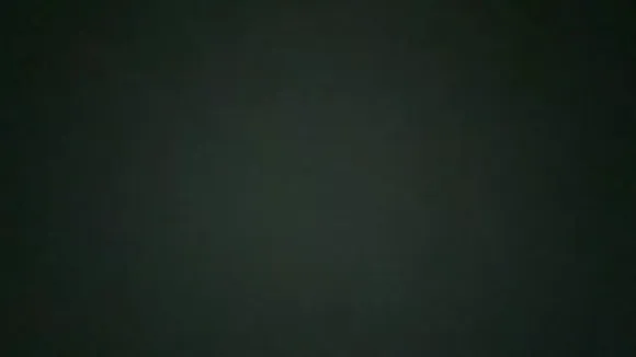 Ellieleen1 Topless Hair Play Tease OnlyFans Video Leaked