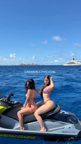 Emarrb / Emaraa_b / Emarb / Emarrb44 / Emarrbb Exclusive Leaked Nude OnlyFans #13684482