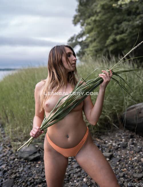 Emeleb Exclusive Leaked Nude OnlyFans #14870196