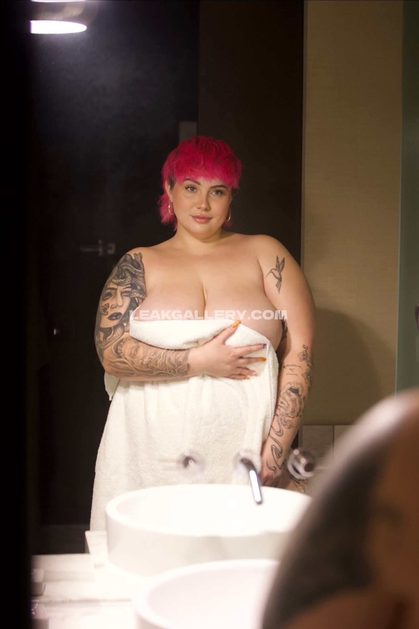 Emeraldbabyyyy Exclusive Leaked Nude OnlyFans #12688463