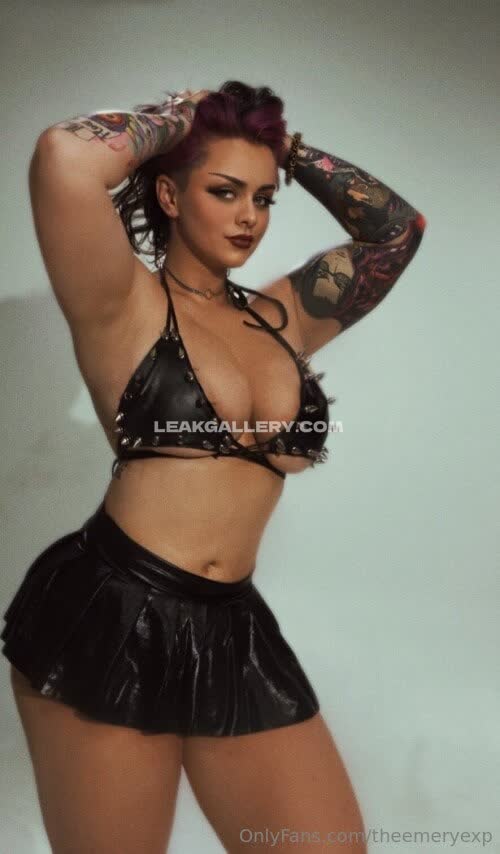 Emerypan Exclusive Leaked Nude OnlyFans #14901093