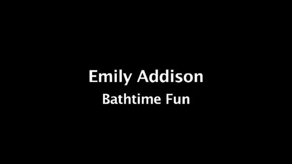 Emiaddisonx Naked Bathtub Tease OnlyFans Video Leaked