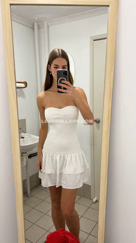 Emily Exclusive Leaked Nude OnlyFans #14262115