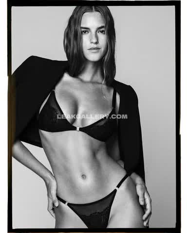 Emily Exclusive Leaked Nude OnlyFans #14744373