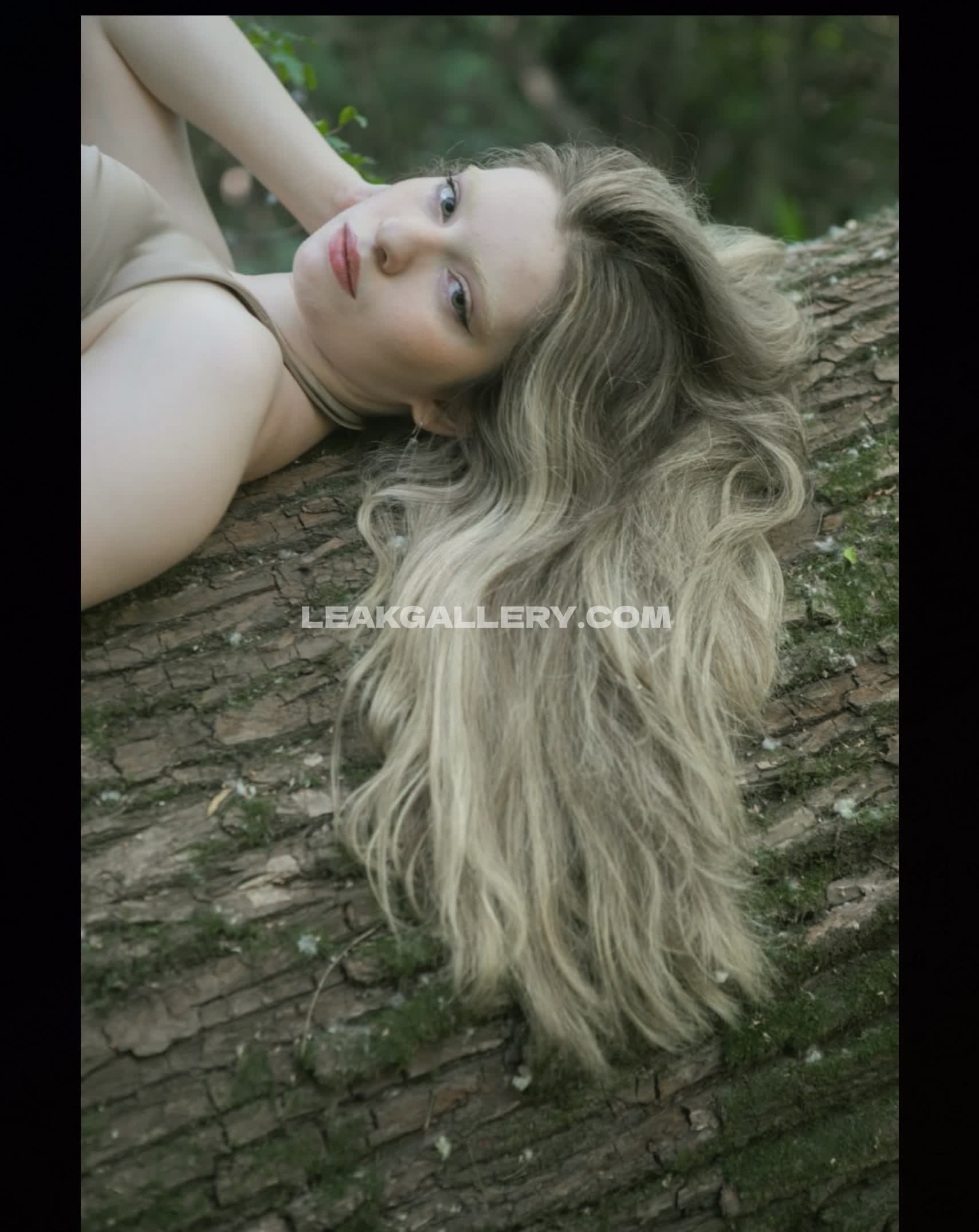 Emilyforyouuu Exclusive Leaked Nude OnlyFans #13193089