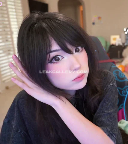 Emiru ภาพหลุดนู้ด OnlyFans สุดเอ็กซ์คลูซีฟ #15815593
