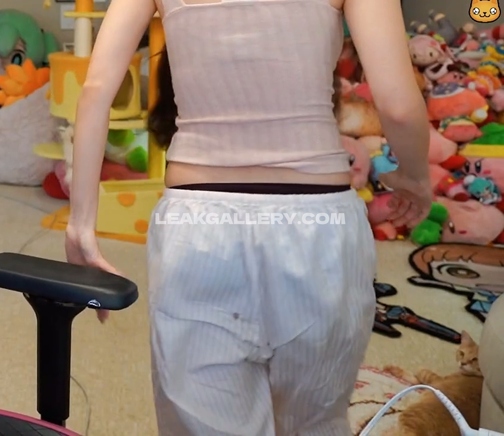 Emiru Exclusiva filtración de OnlyFans desnuda #12813644