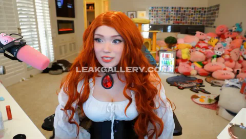 Emiru Exclusive Leaked Nude OnlyFans #14877933