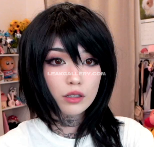 Emiru Exclusive Leaked Nude OnlyFans #14865172