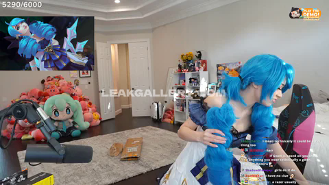 Emiru Exclusive Leaked Nude OnlyFans #14884897