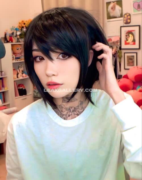 Emiru Exclusive Leaked Nude OnlyFans #14895043