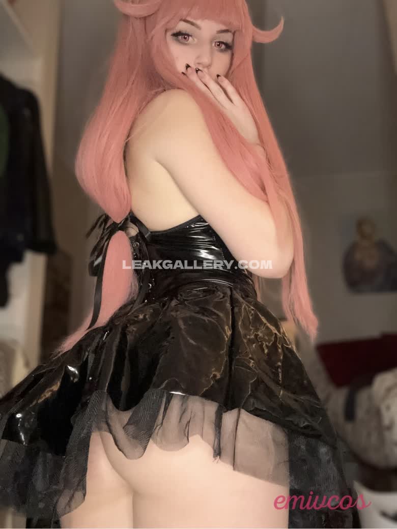 Emivcos / emiivcos Exclusive Leaked Nude OnlyFans #12921514
