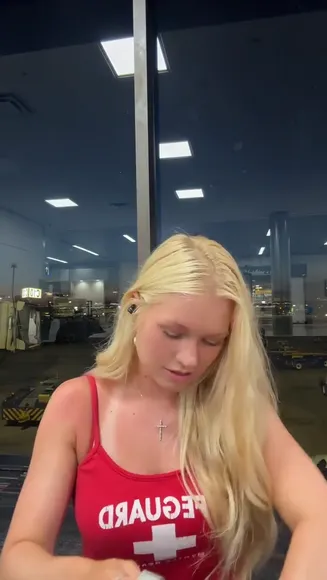 Emmalynnaomi Red Lifeguard Top Tease OnlyFans Video Leaked