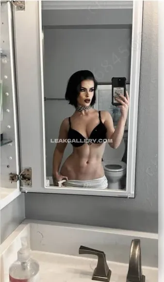 Emmanorts Exclusive Leaked Nude OnlyFans #12318616