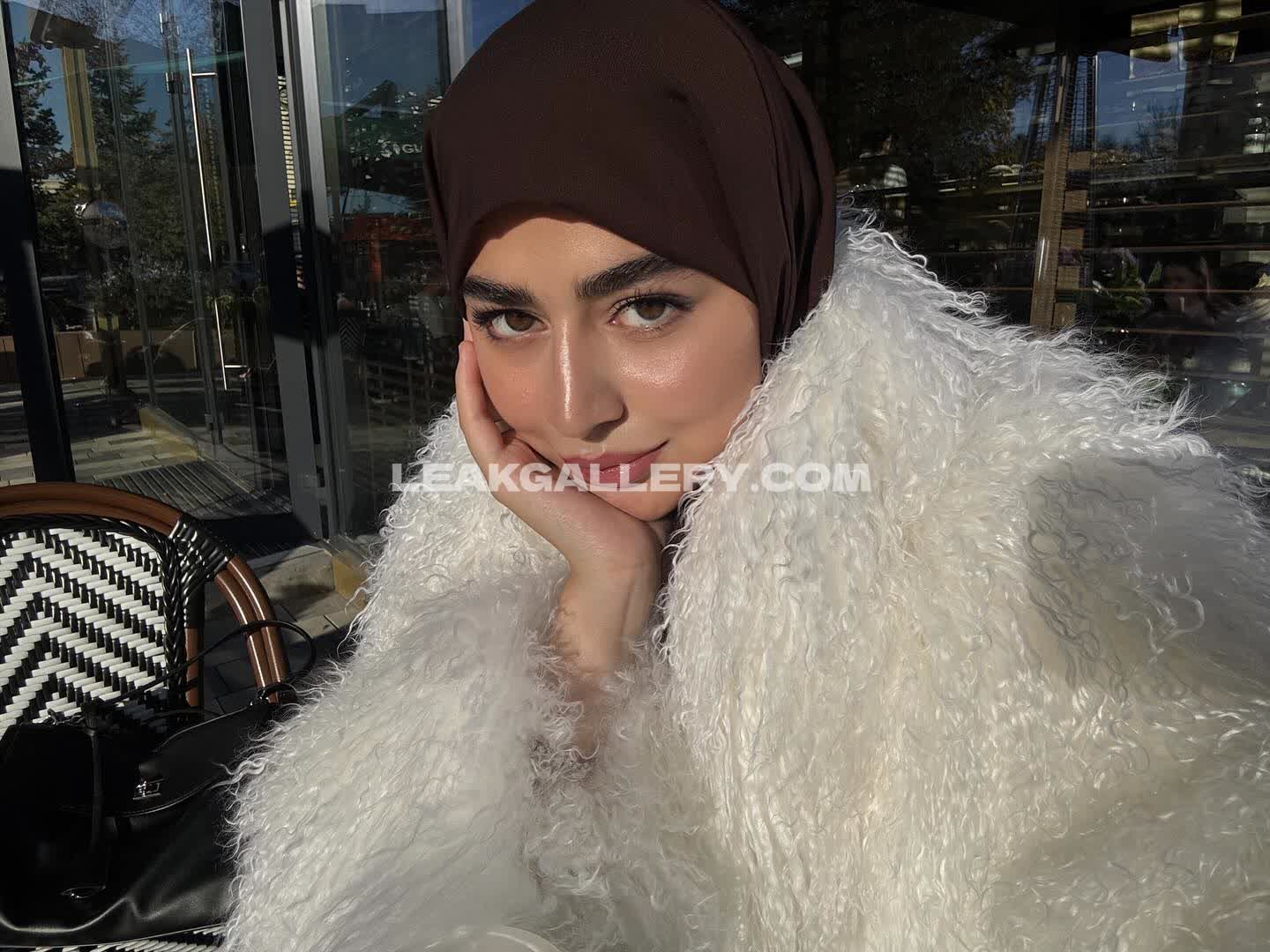 Emmanuellanauryzbaeva / manuell1eea Exclusive Leaked Nude OnlyFans #12888520