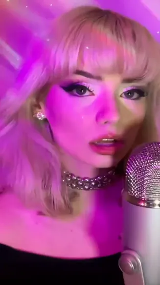 Emmasmyspaceasmr Microphone Whisper Tease OnlyFans Video Leaked
