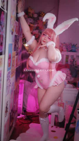 Enyaarwyen Pink Bunny Suit Tease OnlyFans Photo Leaked