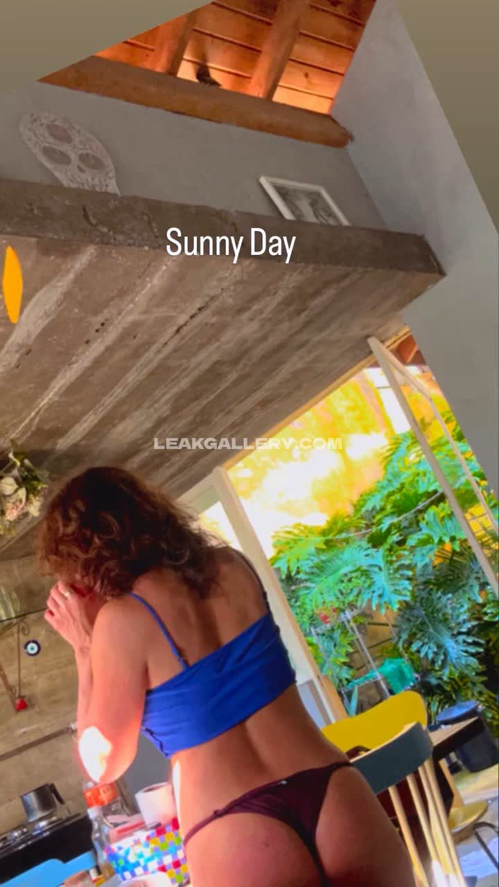 Erikapugaa Exclusive Leaked Nude OnlyFans #13109185