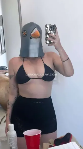 Erindougal Penguin Mask Bikini Selfie OnlyFans Photo Leaked