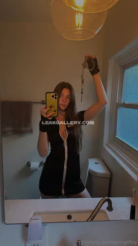 Erin Gilfoy Zipped Bodysuit Mirror Selfie OnlyFans Photo Leaked
