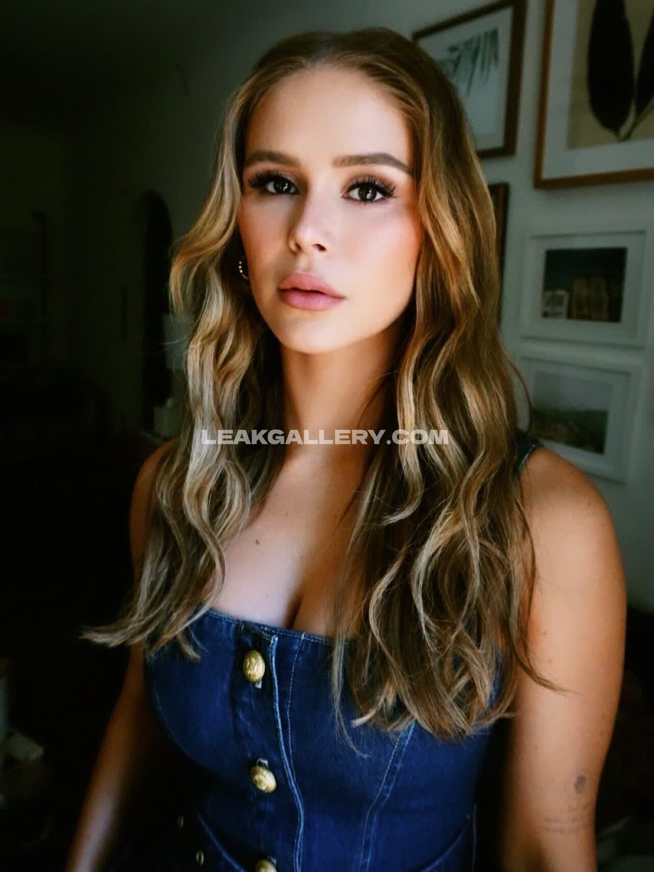 Erinmoriarty Exclusive Leaked Nude OnlyFans #12655544