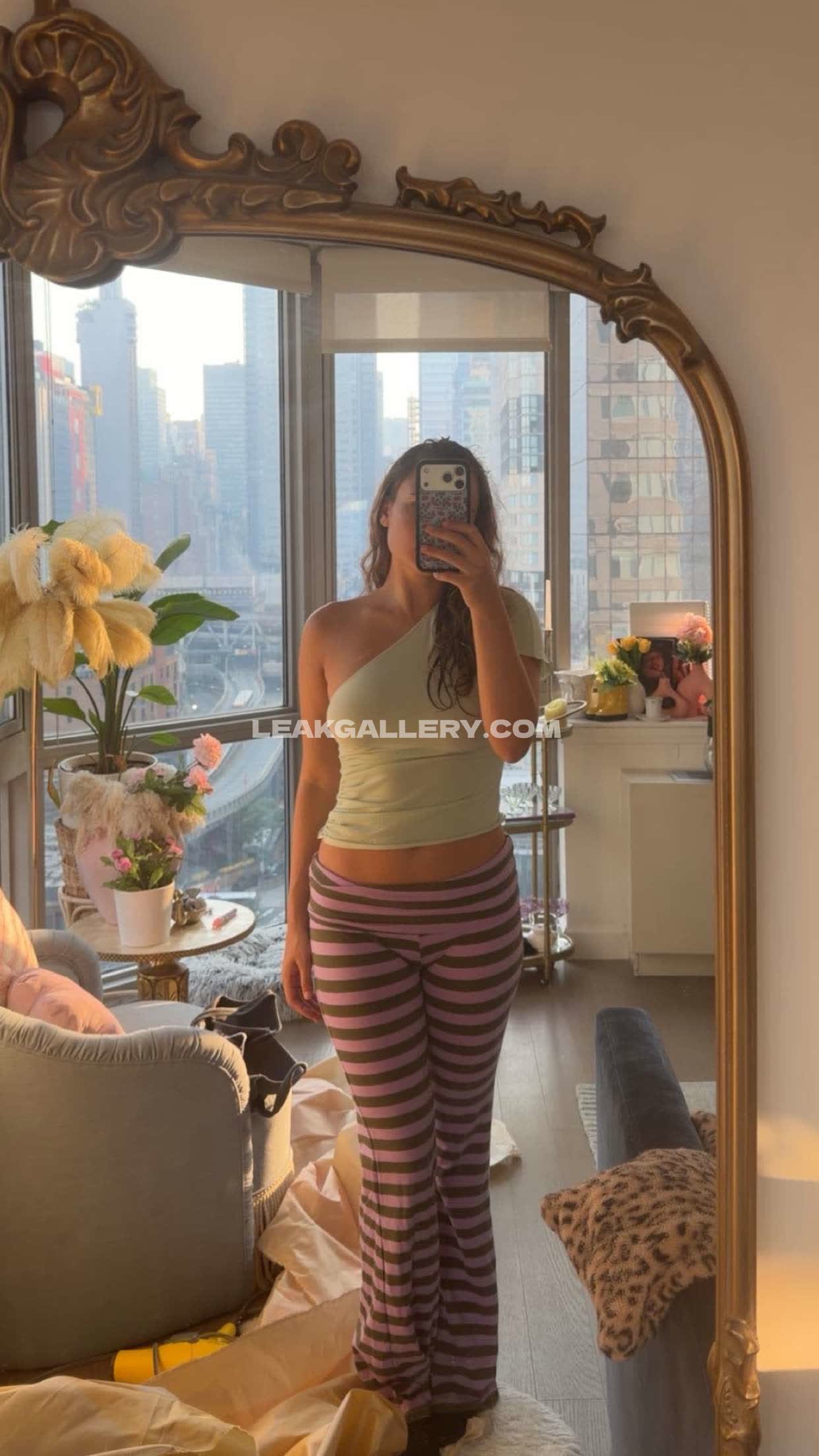 Esterrdobrik Exclusieve gelekte naaktcontent van OnlyFans #13163857