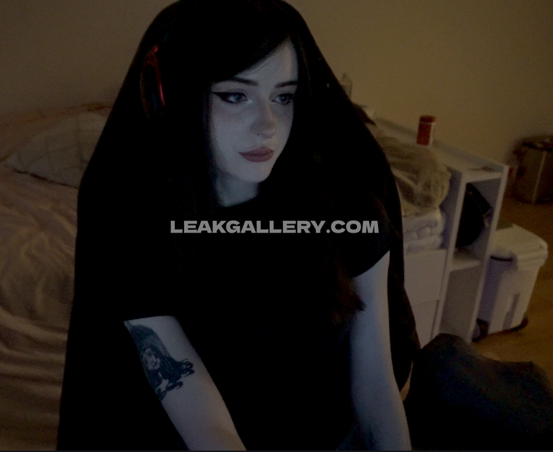Evalunna Exclusive Leaked Nude OnlyFans #13409944