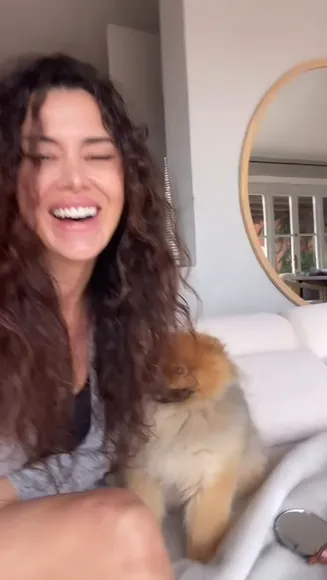 Eva Padlock Curly Hair Tease OnlyFans Video Leaked