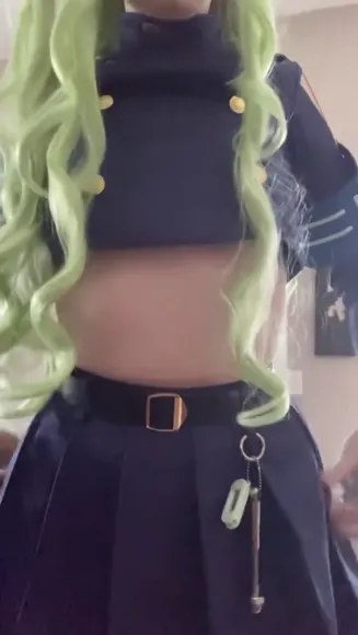Eveilns Crop Top Midriff Flash OnlyFans Video Leaked