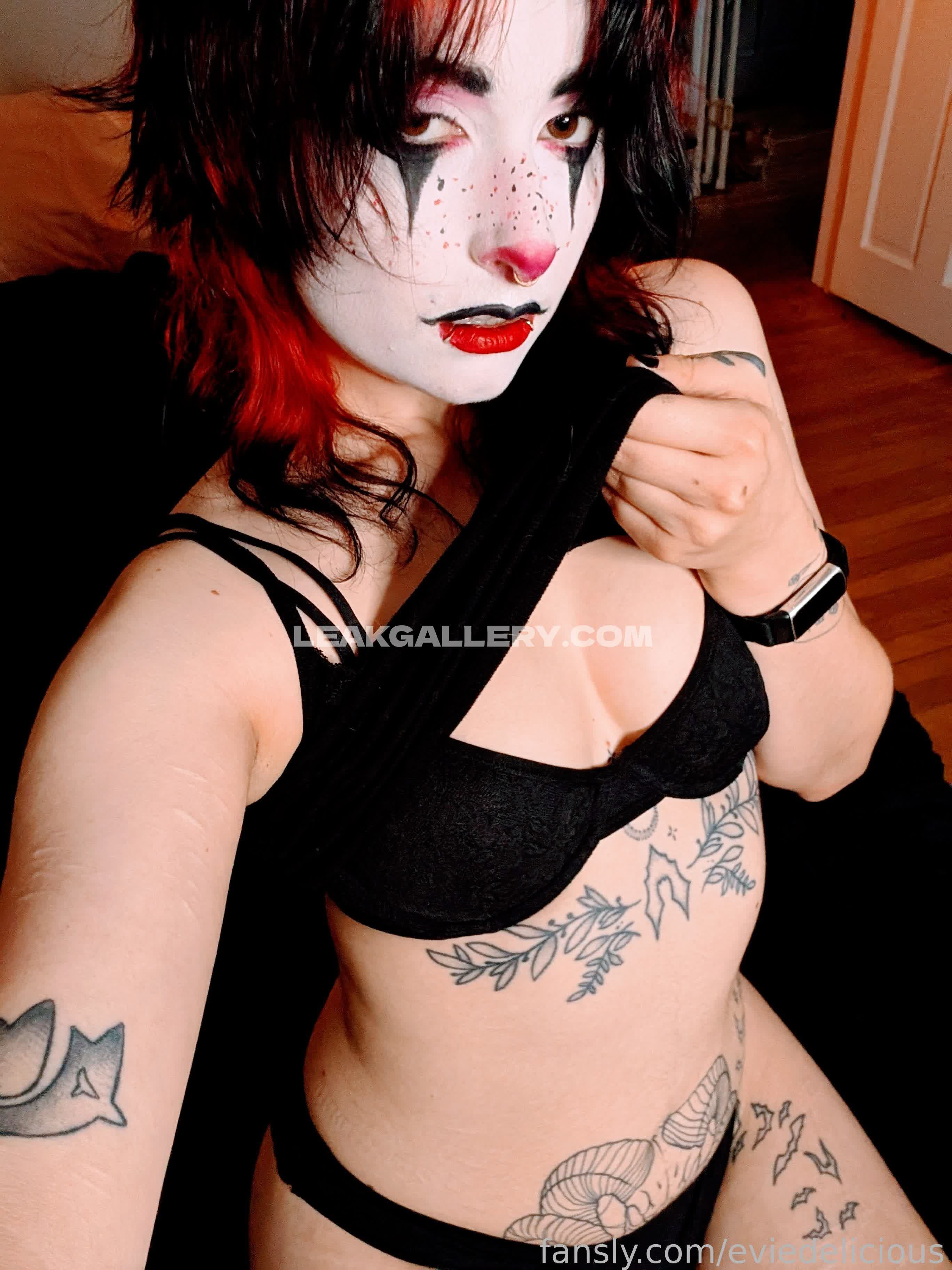 Eviedelicious Exclusive Leaked Nude OnlyFans #13101524