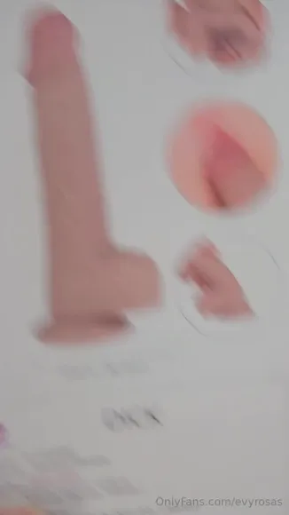 Evy Rosas Dildo Box Unboxing OnlyFans Video Leaked