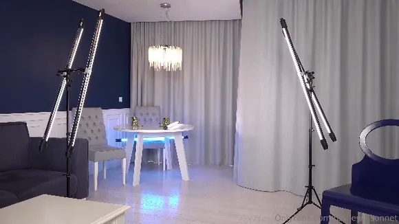 Ewa_sonnet Tight Blue Bodysuit Tease OnlyFans Video Leaked