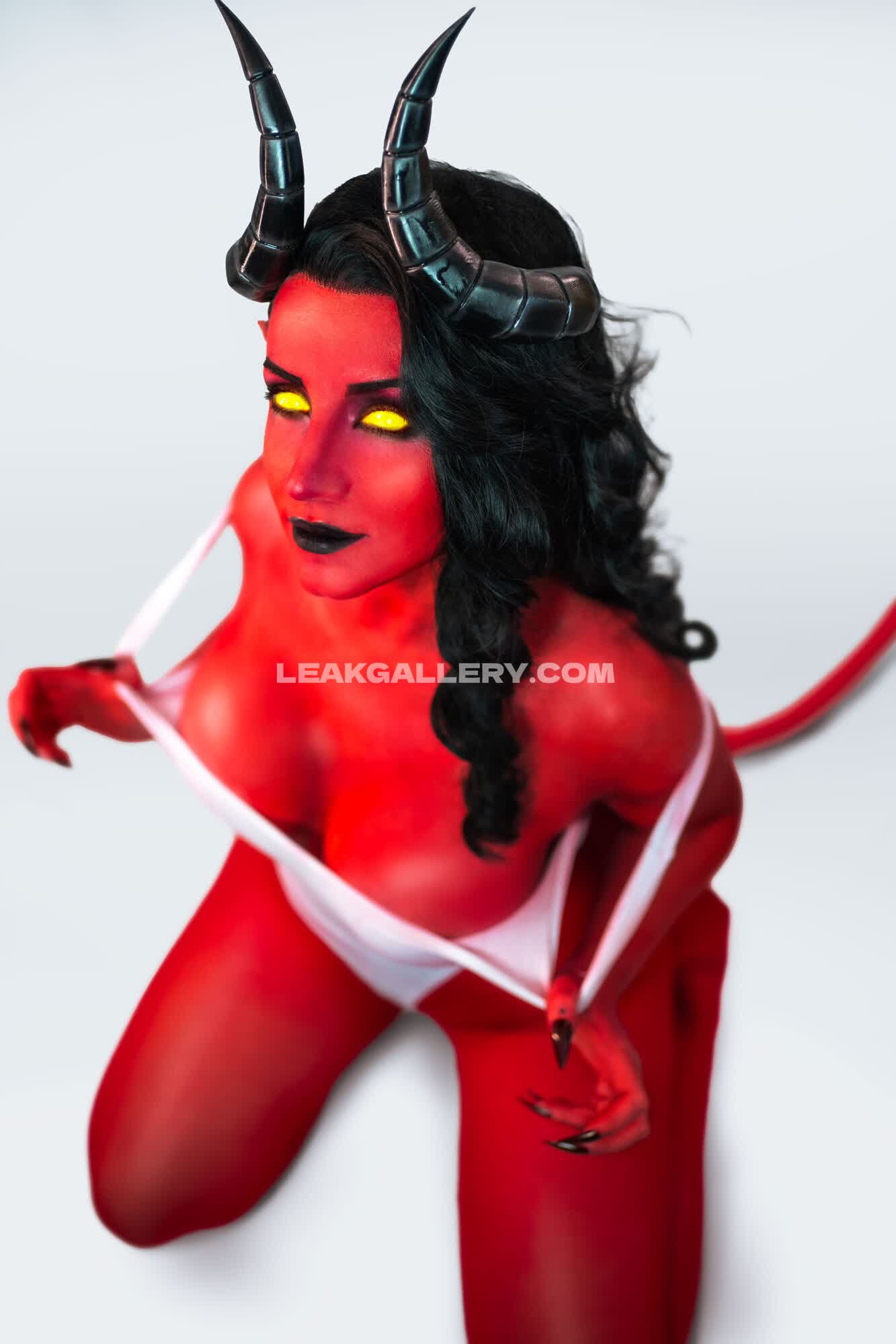 Ezysummerscosplay Эксклюзивная утечка обнаженных OnlyFans #12638410
