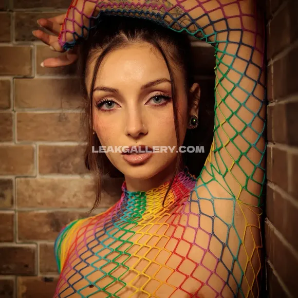 fabiolaholystone