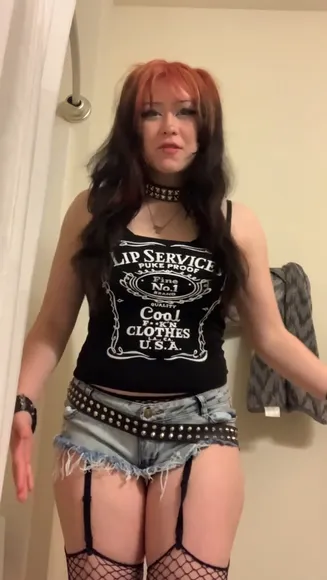 Fanghasfangs... Studded Shorts Tease OnlyFans Video Leaked