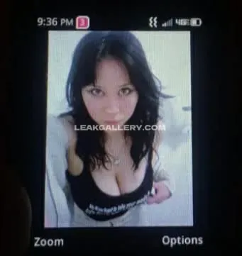 Fanghasfangs... Low-Cut Top Tease OnlyFans Photo Leaked