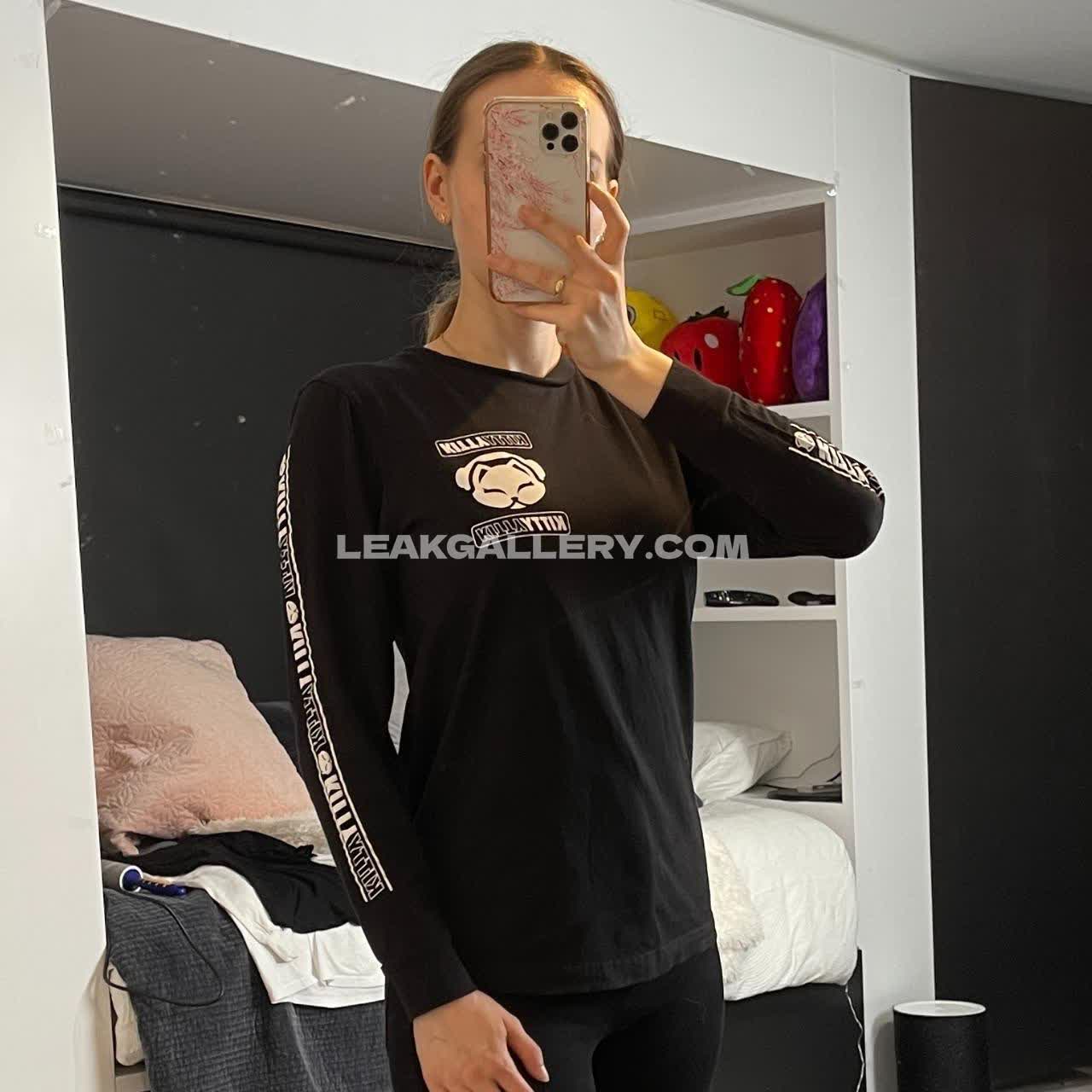 Fasffy Exclusive Leaked Nude OnlyFans #12567025