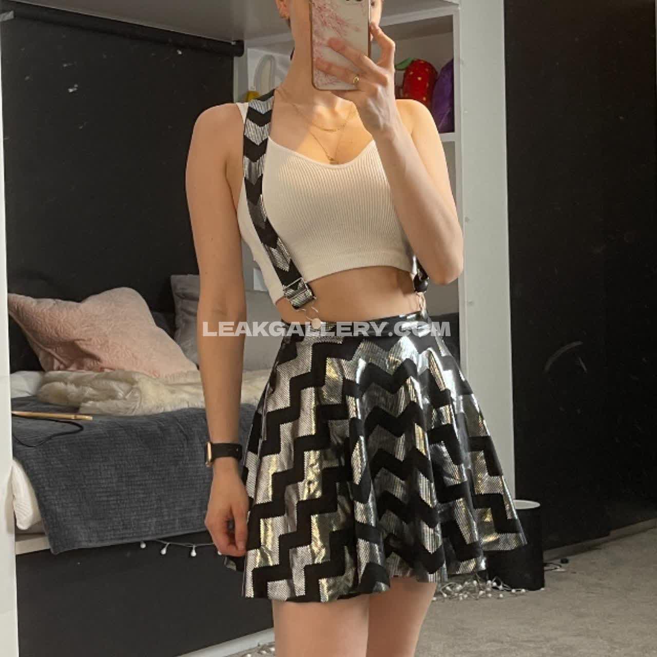 Fasffy Exclusive Leaked Nude OnlyFans #12567033
