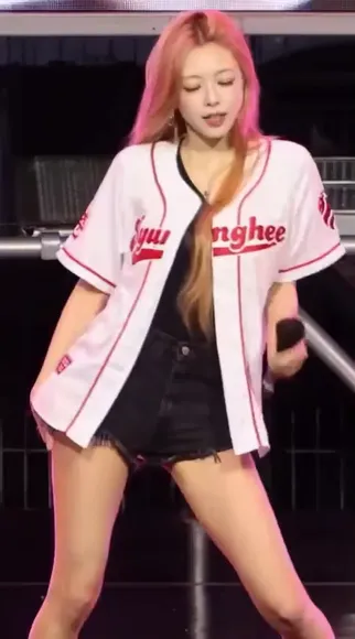 Feelabitshy Baseball Jersey Dance OnlyFans Video Leaked