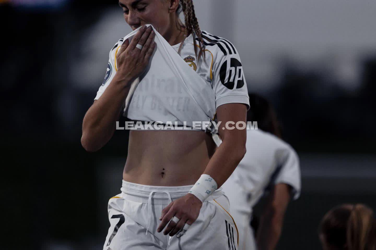 Female_football Exclusive Leaked Nude OnlyFans #13049009